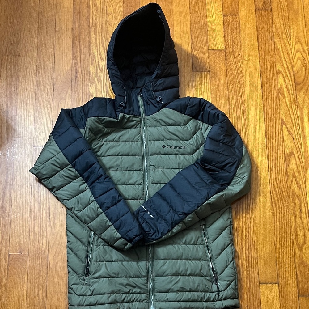 Columbia Men's Olive and Navy Puffer Jacket